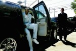 Kevin Durant, the no. 2 pick in the NBA draft by the Seattle Sonics, sits in an SUV after being introduced at a news conference in Seattle. (Photorapher: Dan DeLong)
